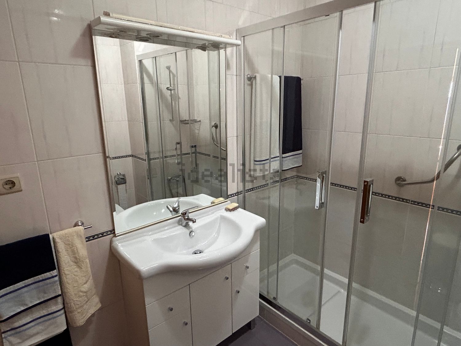出租公寓 t3在Rua Custódio Vilas Boas, 47 - 卫生间