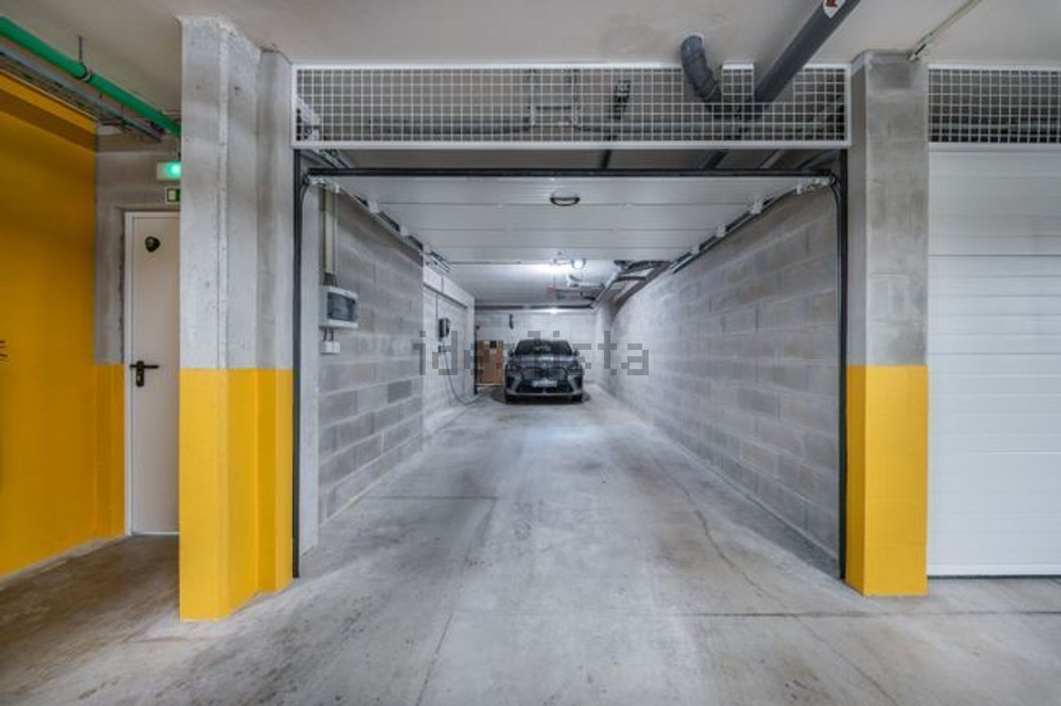 公寓 t3出售在Avenida da Colónia, 165 - 停车位