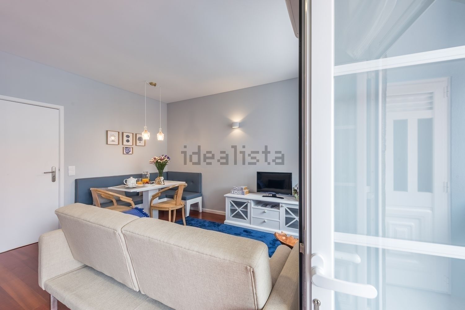 出租公寓 t2在Rua dos Caldeireiros, 164 - 客厅