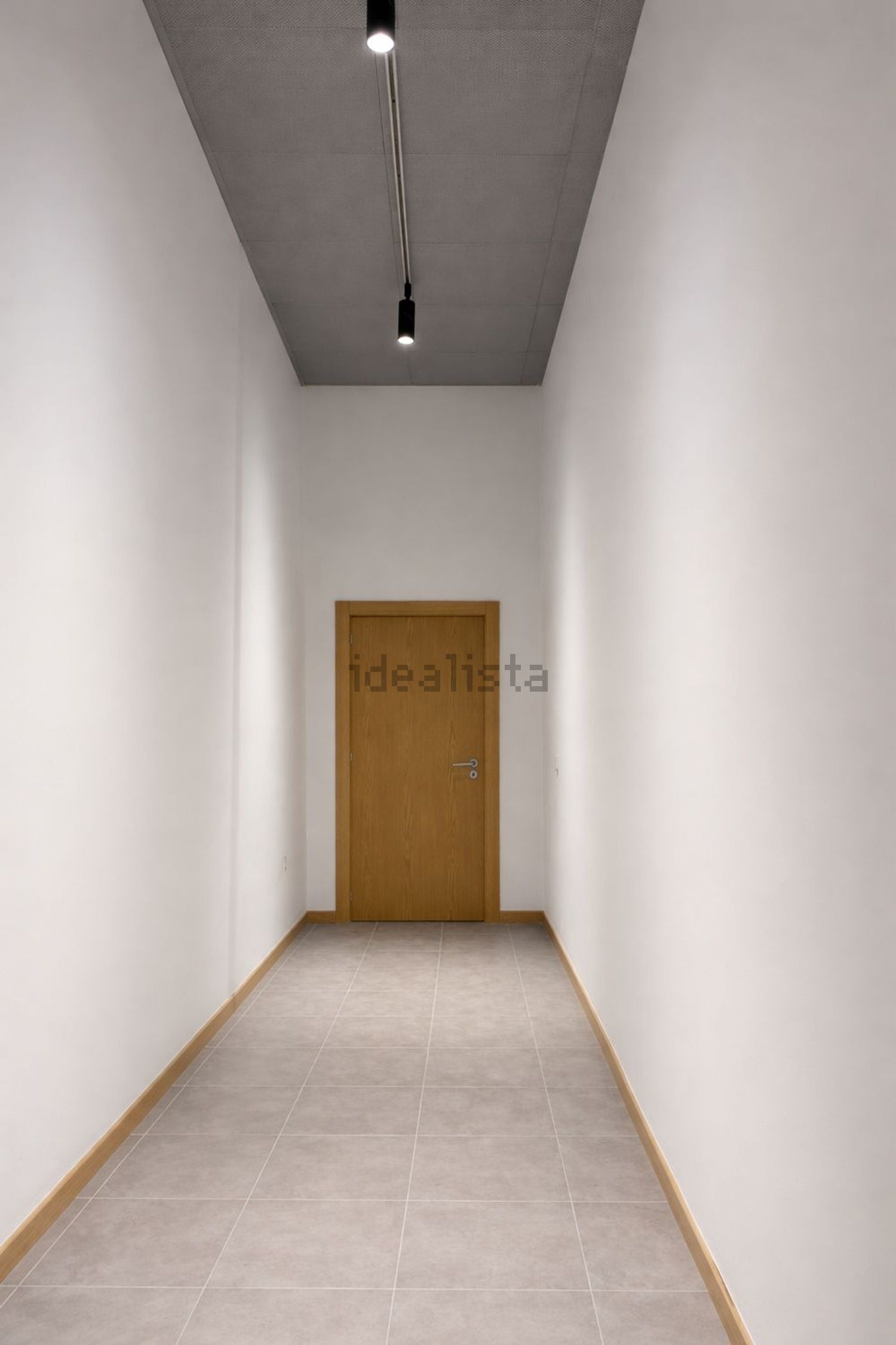 出租房间在Rua da Urbanização, 26 - 过道