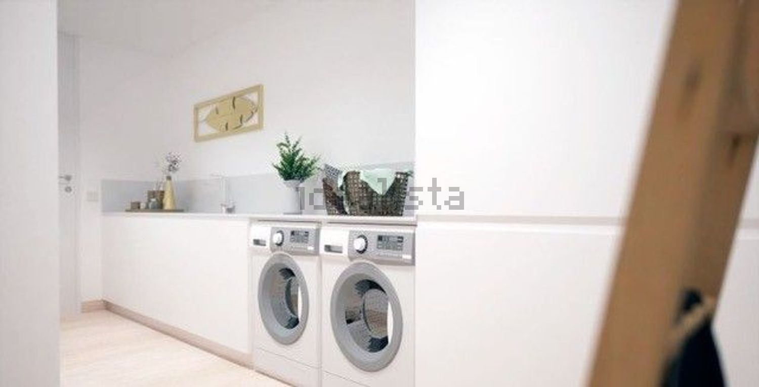 公寓 t2出售在Rua Dr. João Abel de Freitas, 35 - 居住