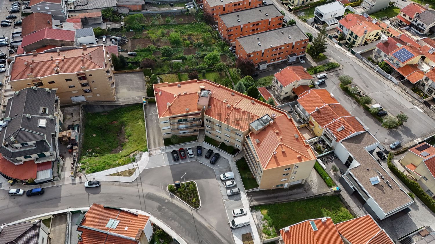 公寓 t2出售在Rua dos Castanheiros, 292 - 周边