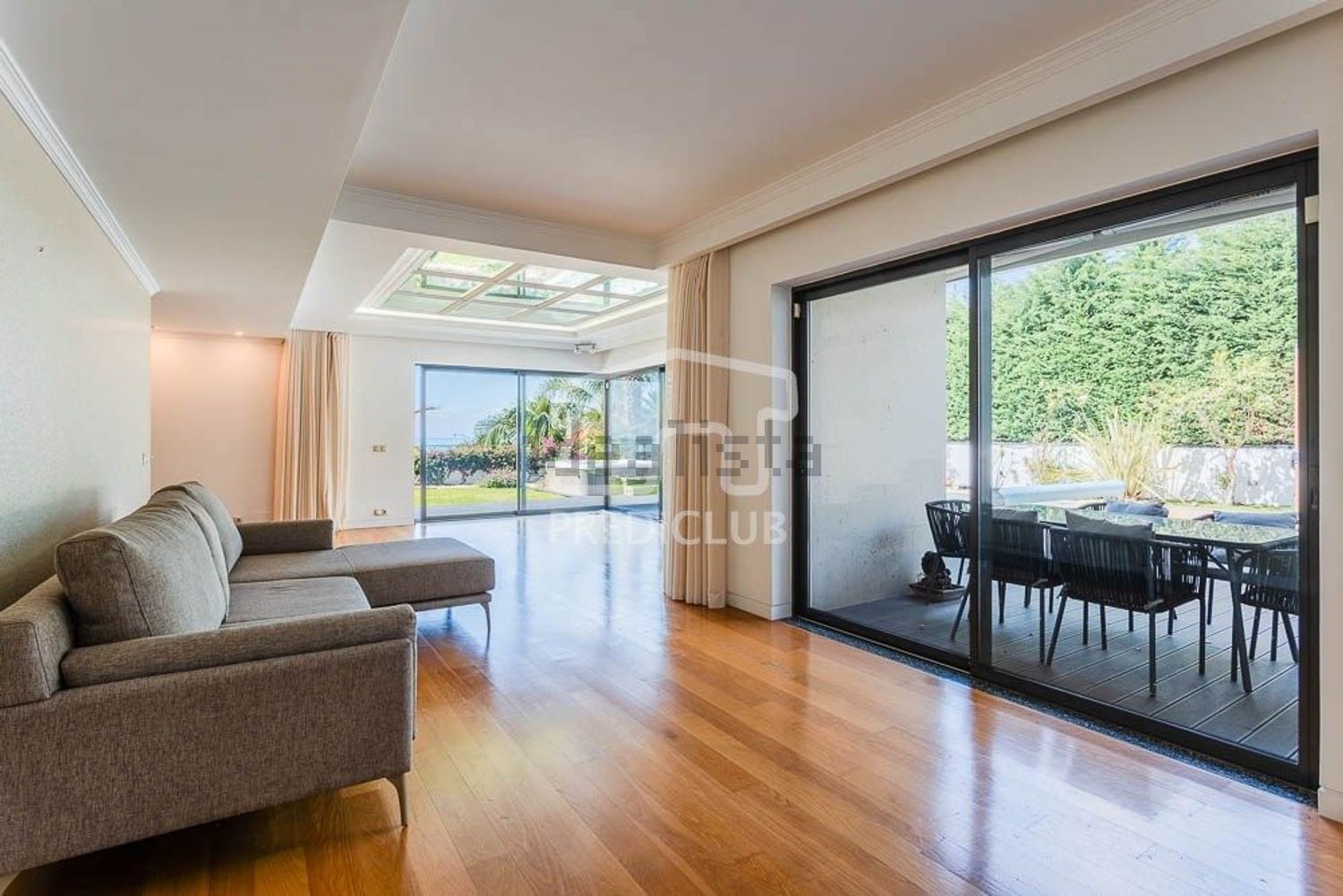 小楼房或别墅出售在Santa Rita - Pico do Funcho - 客厅