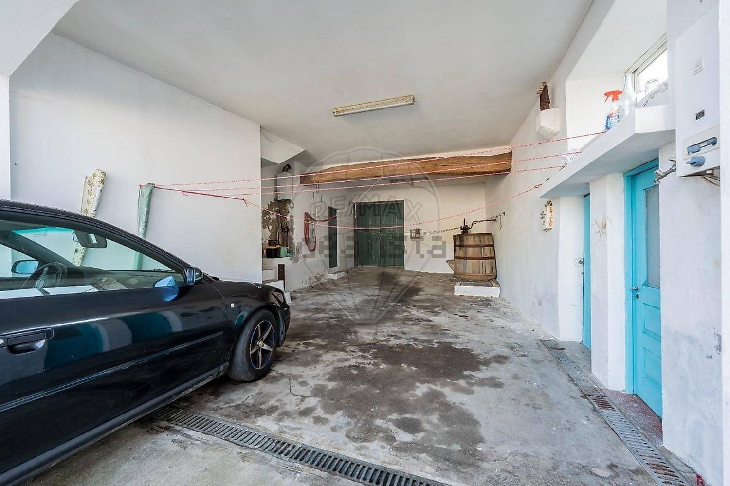 小楼房或独栋别墅出售在Rua Rosa Costa Campos - 停车位