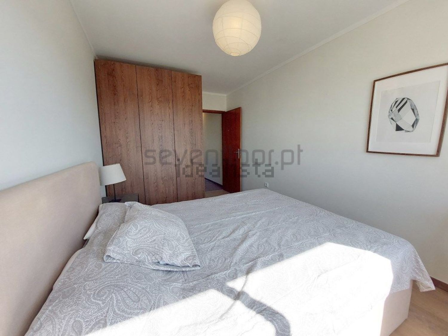 出租公寓 t3在Cooperativa dos Arquitectos - Fonte da Moura - Pedra Verde - 卧室