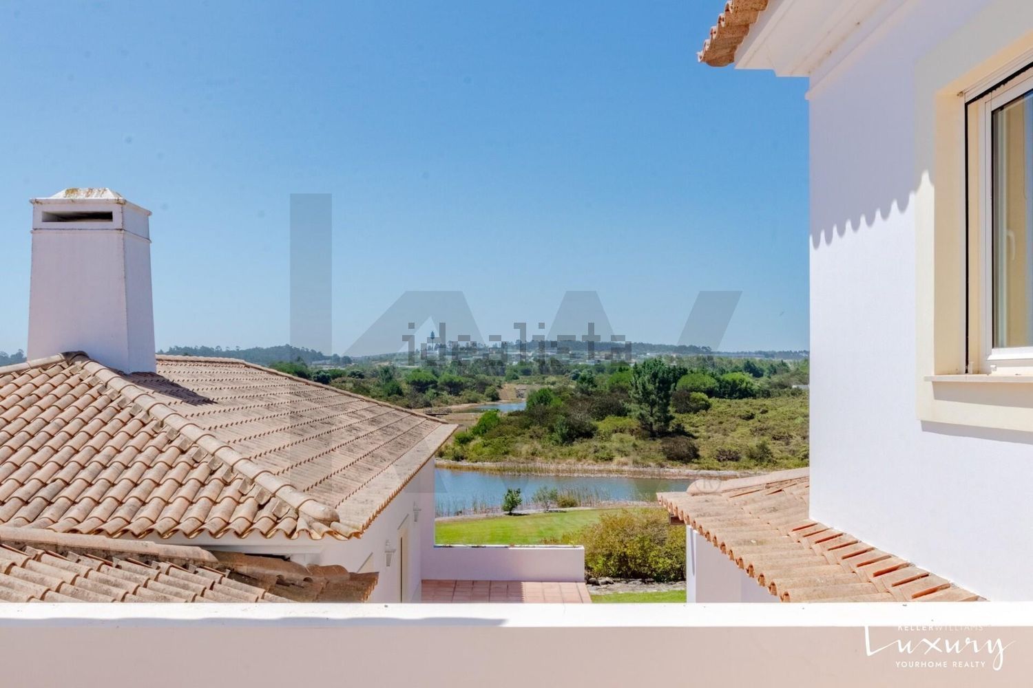 小楼房或别墅出售在Vau - 视线