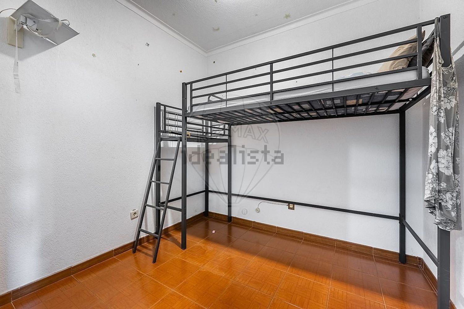 公寓 t4出售在Avenida da República, 658 - 卧室