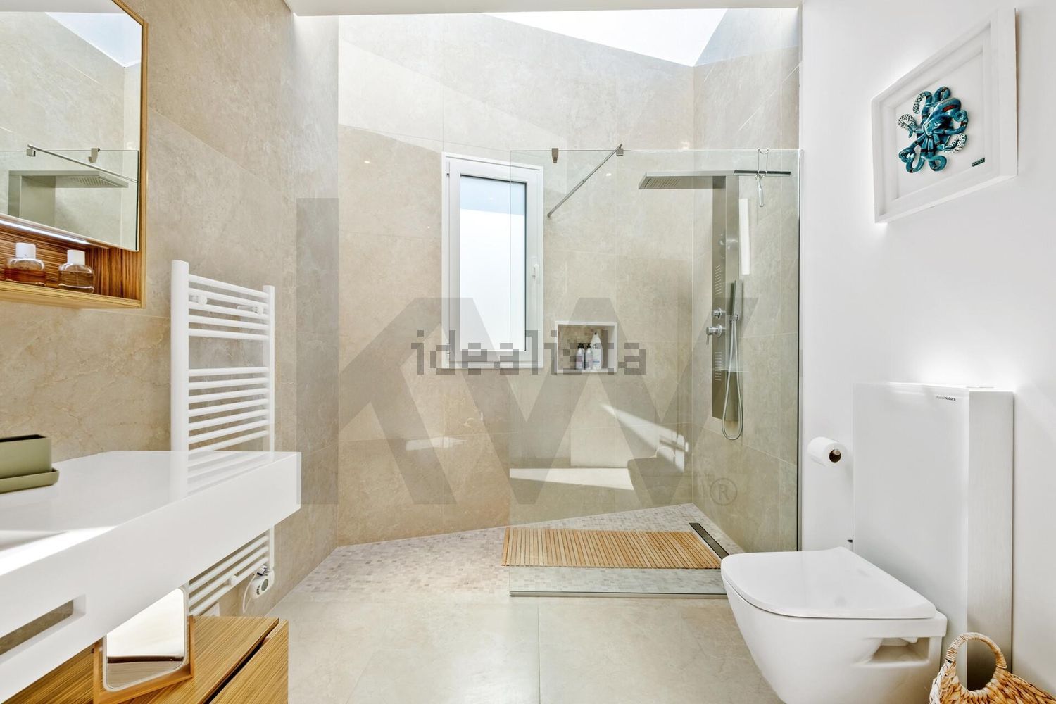 小楼房或独栋别墅出售在Rua da Achada de Santo Antão, 39 - 卫生间