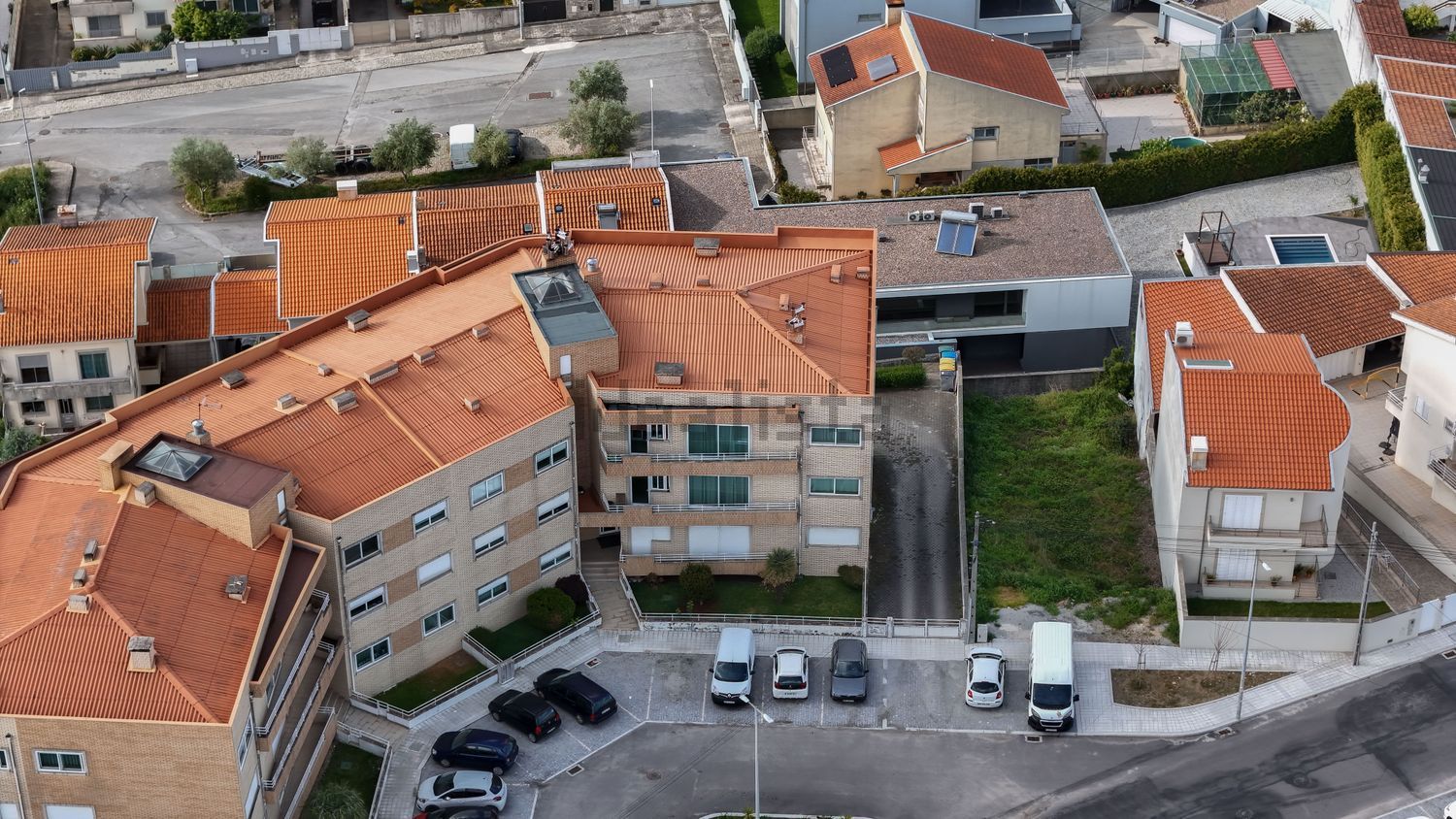 公寓 t2出售在Rua dos Castanheiros, 292 - 周边