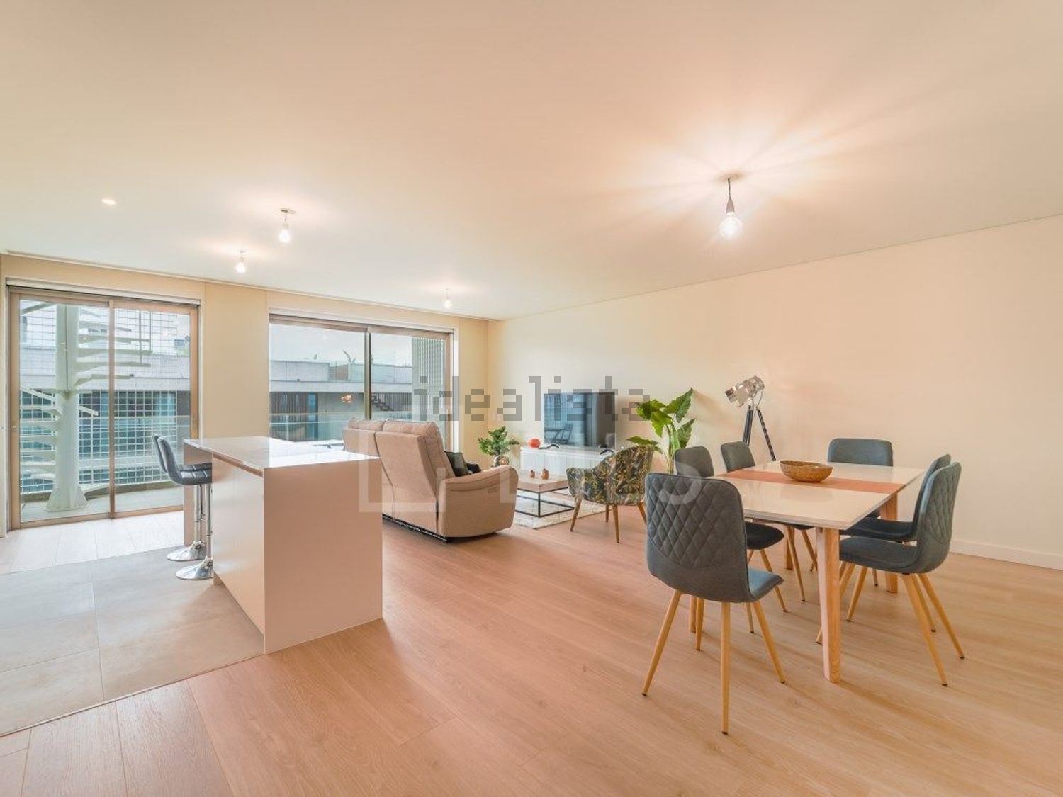 出租公寓 t2在Avenida da Beira-Mar, 3321 - 客厅