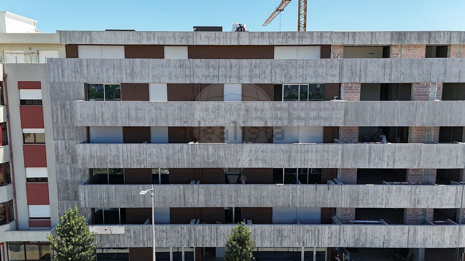 公寓 t3出售在Avenida Doutor Leonardo Coimbra, 99 - 视线