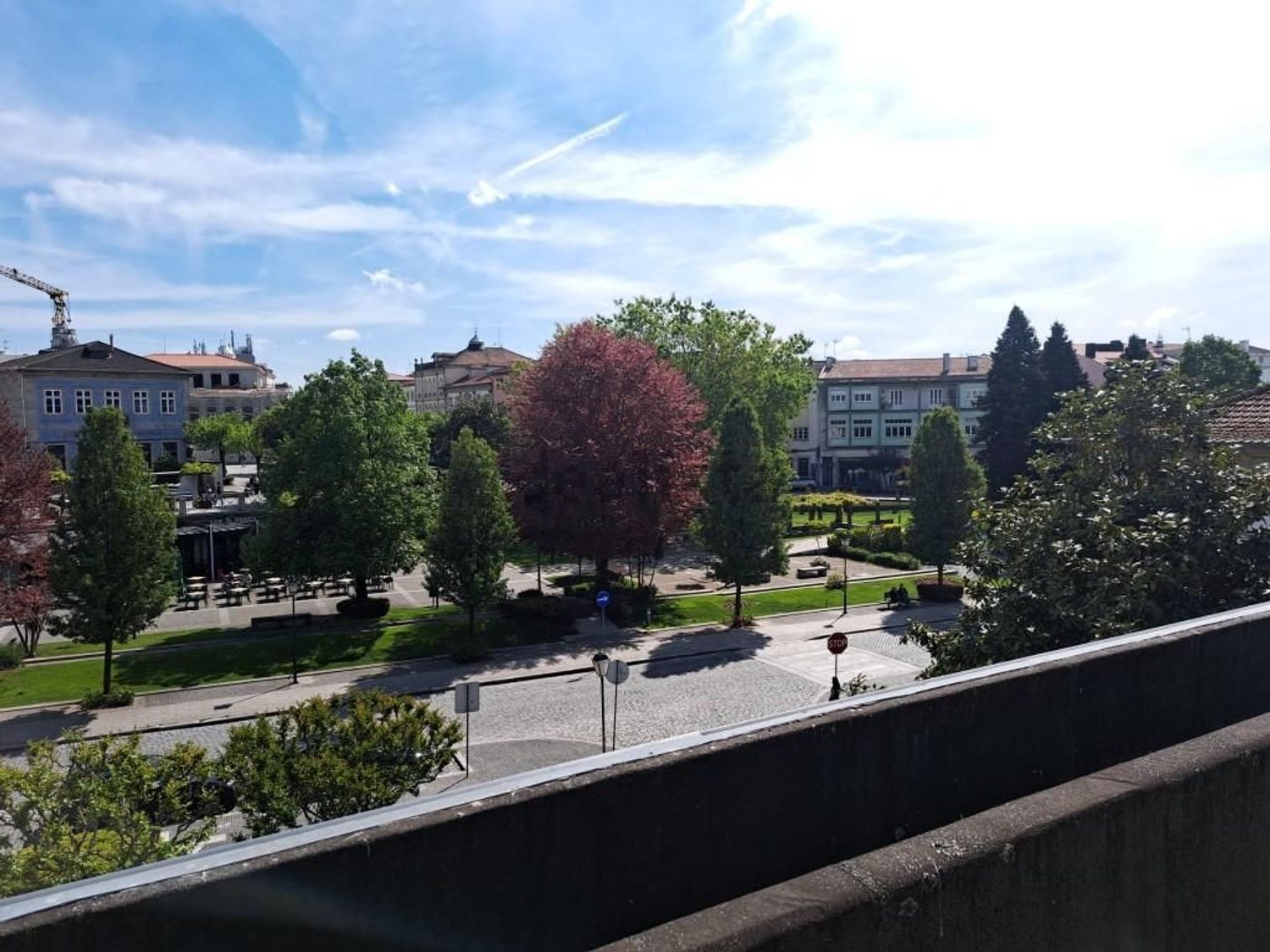 公寓 t3出售在Praça 25 de Abril - 游泳池
