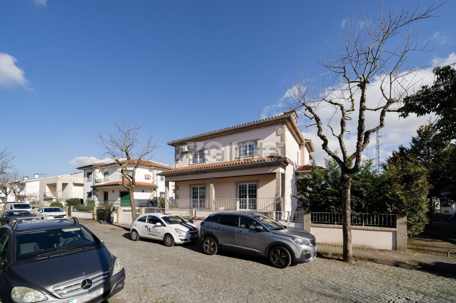 小楼房或独栋别墅出售在Rua de São José, 10 - 外立面