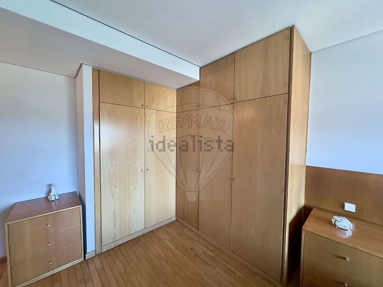 出租公寓 t2在Avenida de Santa Ana - 卧室