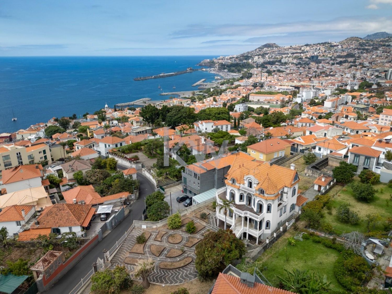 小楼房或独栋别墅出售在Caminho do Palheiro - 视线