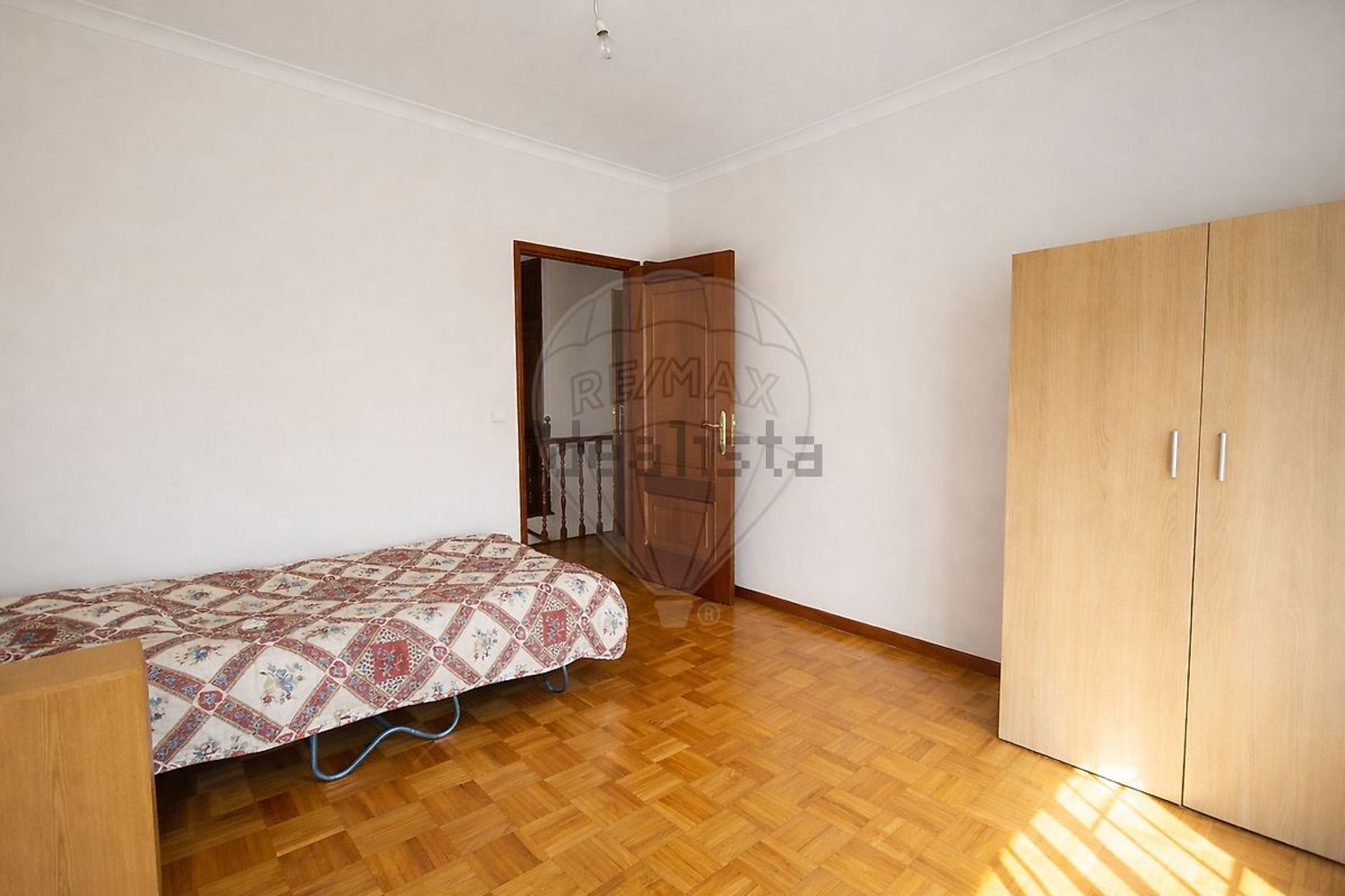 小楼房或独栋别墅出售在 Campo de Morouço - 卧室