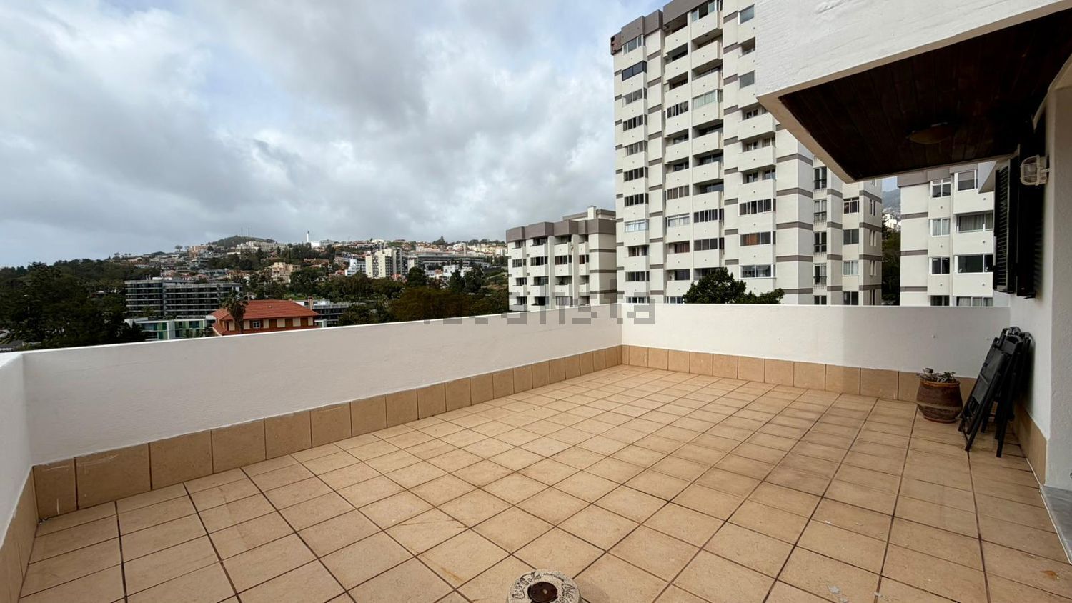 出租公寓 t2在Avenida do Infante, 62 - 阳台