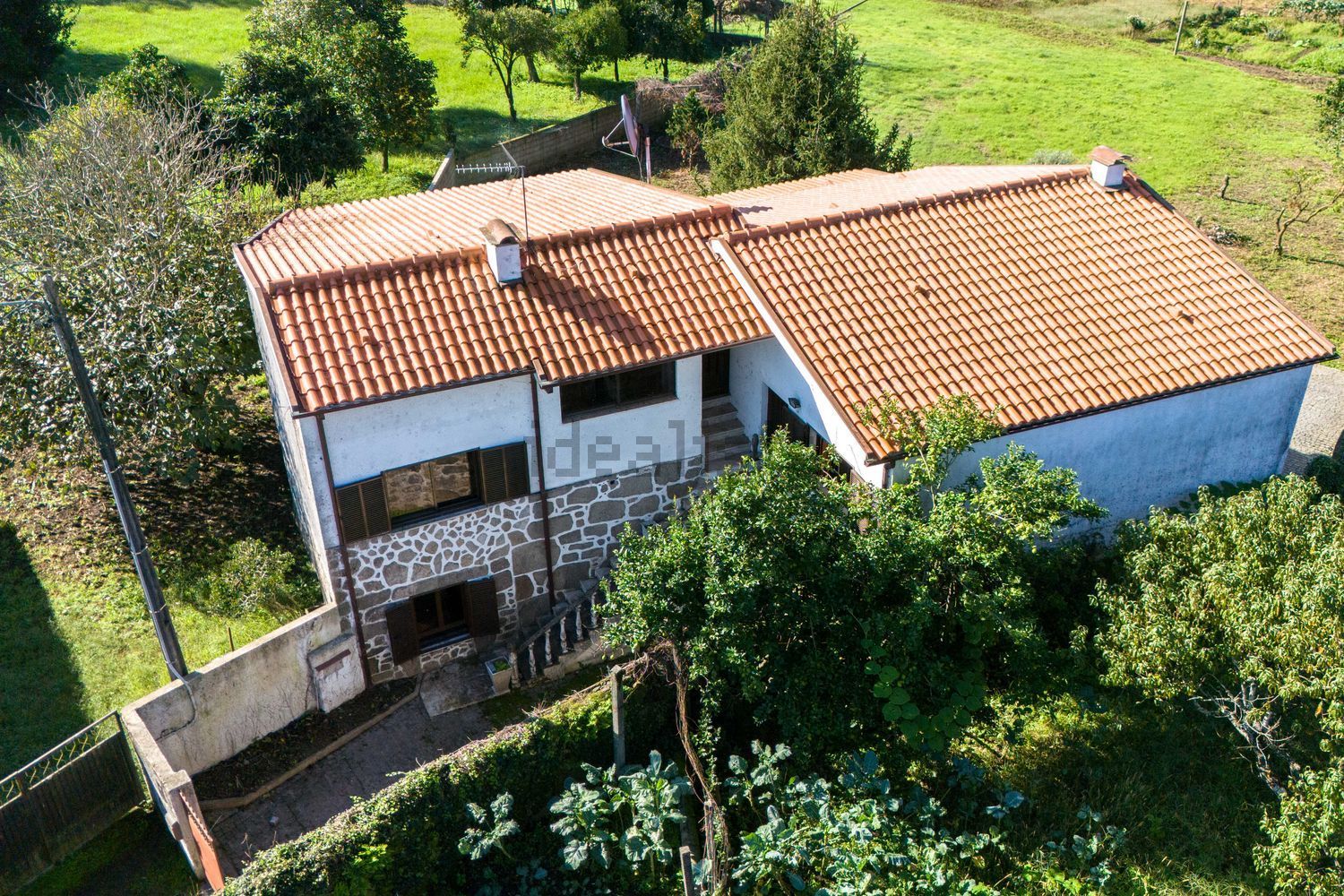 小楼房或独栋别墅出售在Travessa da Aldeia, 38 - 外立面