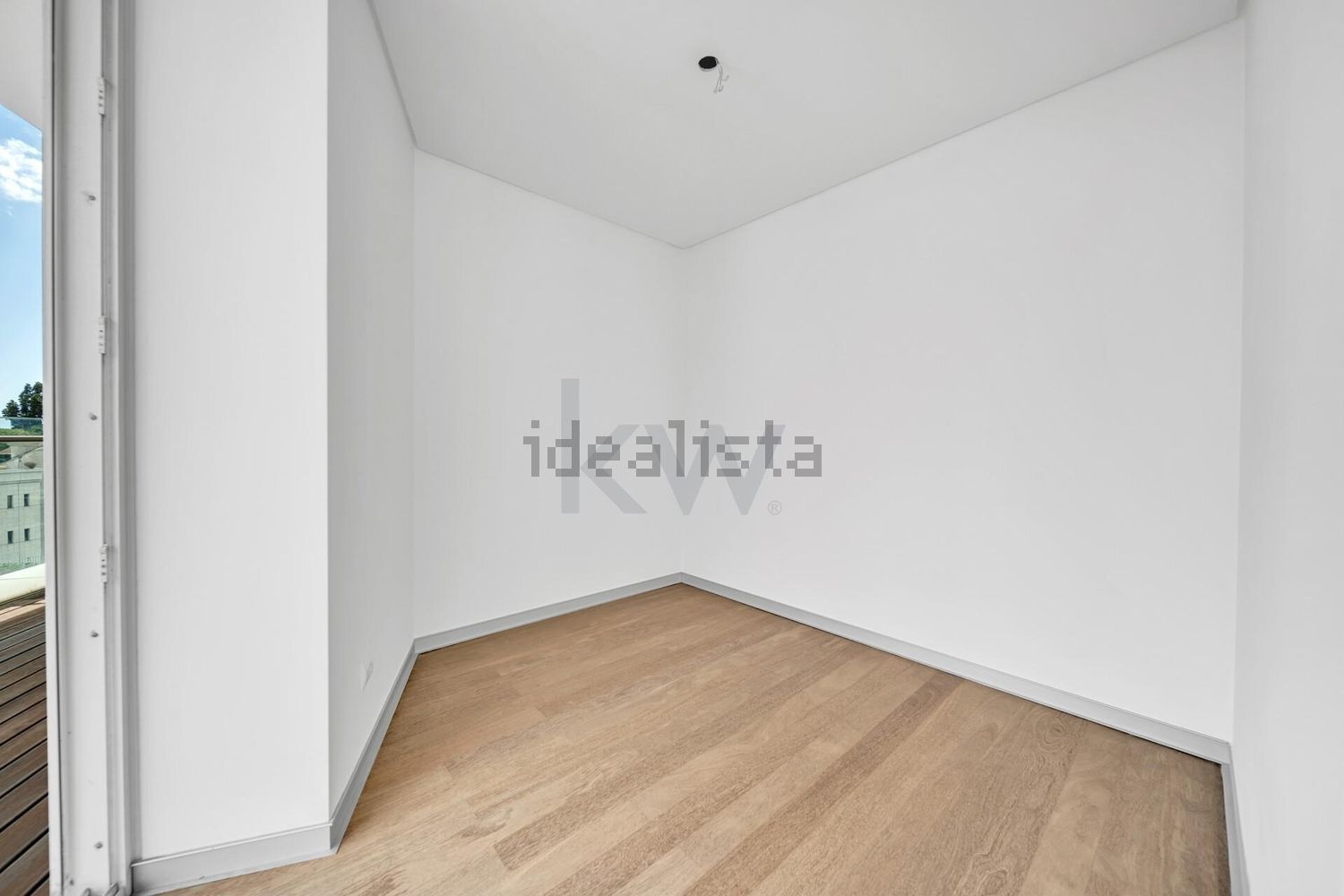 公寓 t4出售在Rua Doutor Brito Câmara, 7 - 居住