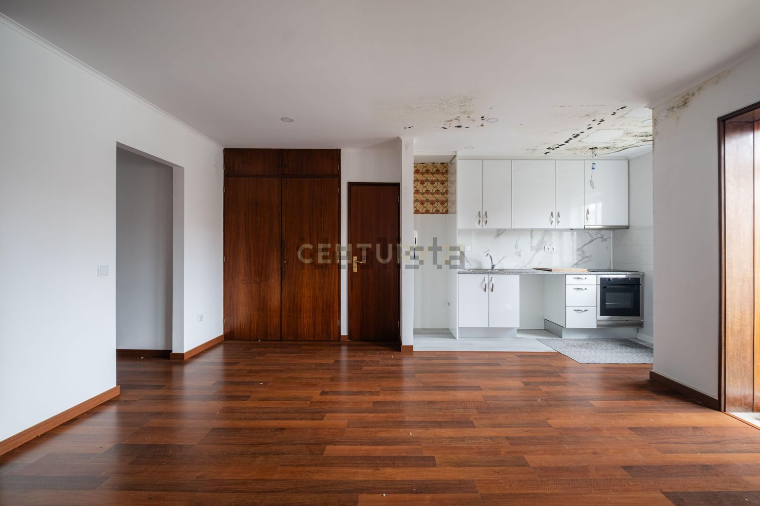 公寓 t2出售在Rua Gonçalo Mendes da Maia, 90 - 厨房
