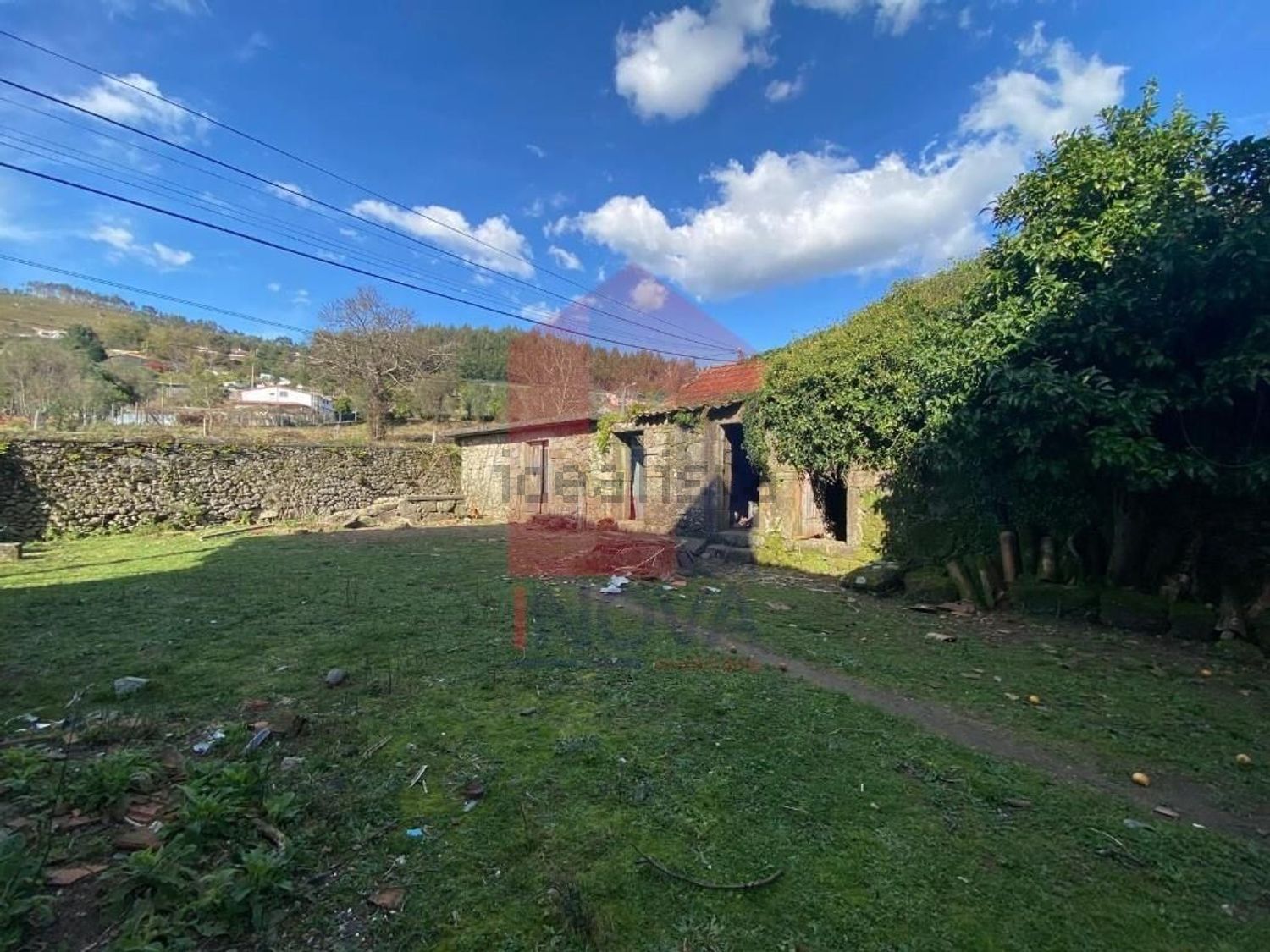 小楼房或别墅出售在Ribeira do Neiva - 花园