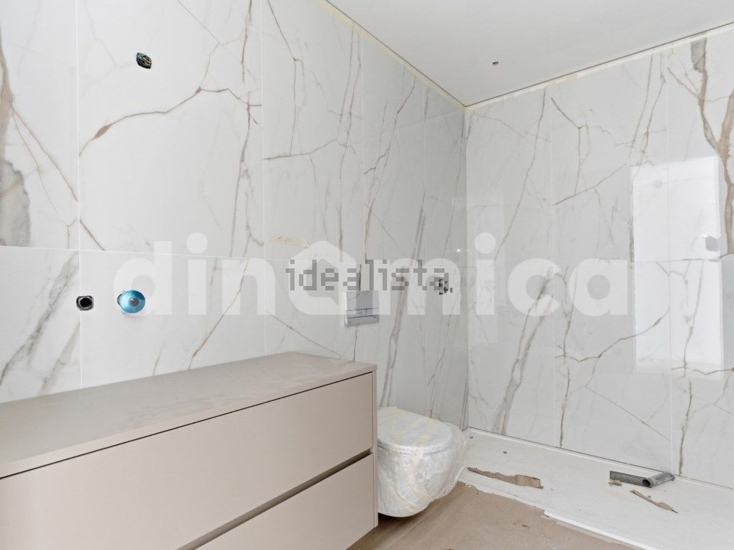 顶层公寓出售在Rua Flávia Estefânia Guimarães s/n - 卫生间