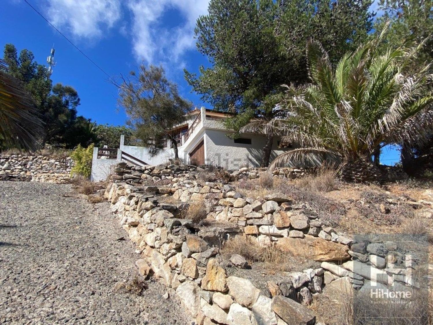 小楼房或独栋别墅出售在Porto Santo - 外立面