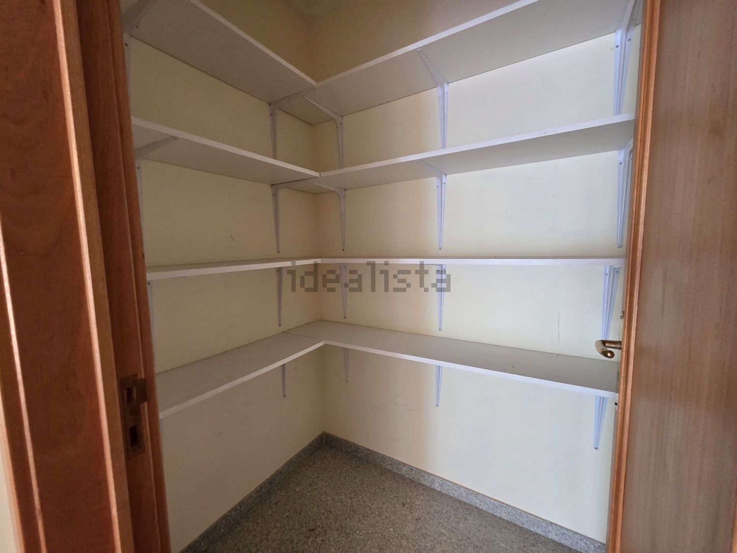 公寓 t1出售在Rua do Alto do Pico, 10 - 试衣间