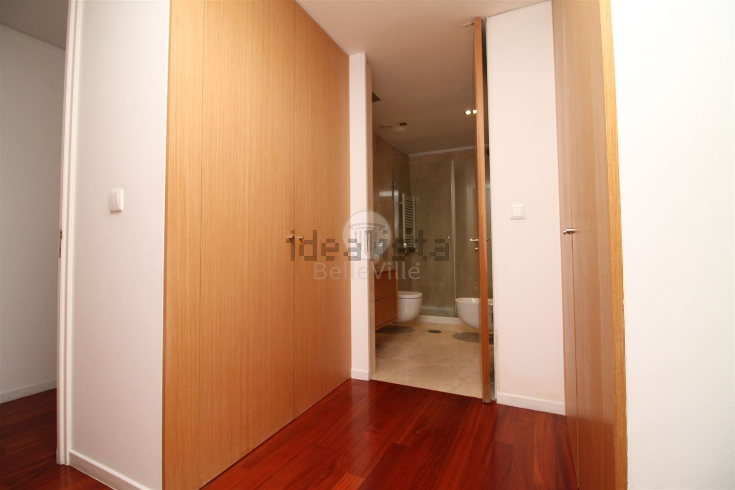 出租公寓 t2在Alameda das Antas, 691 - 过道