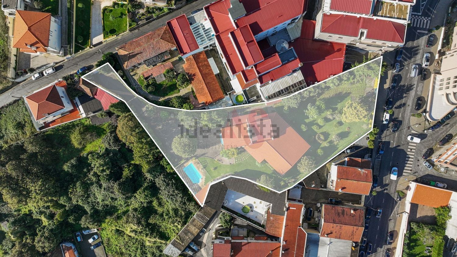 小楼房或独栋别墅出售在Avenida Bombeiros Voluntários, 237 - 照片
