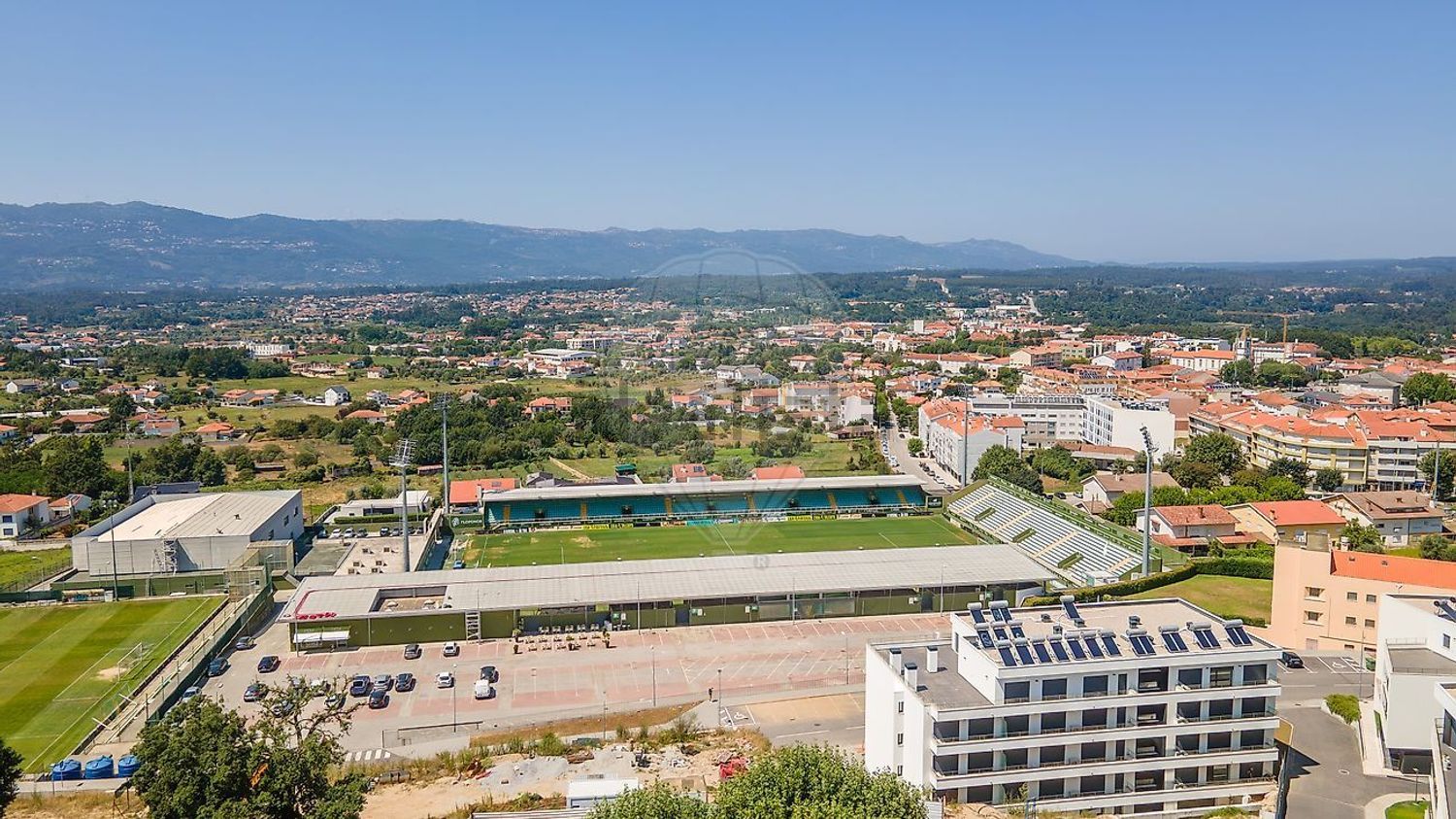 公寓 t3出售在Rua Estádio João Cardoso - 视线