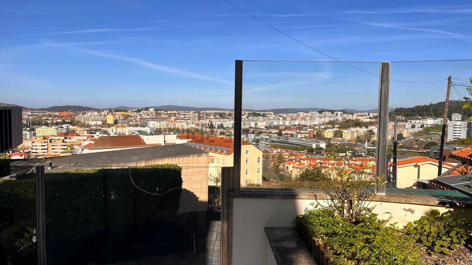 双拼别墅出售在Rua do Loureiro, 20 - 阳台