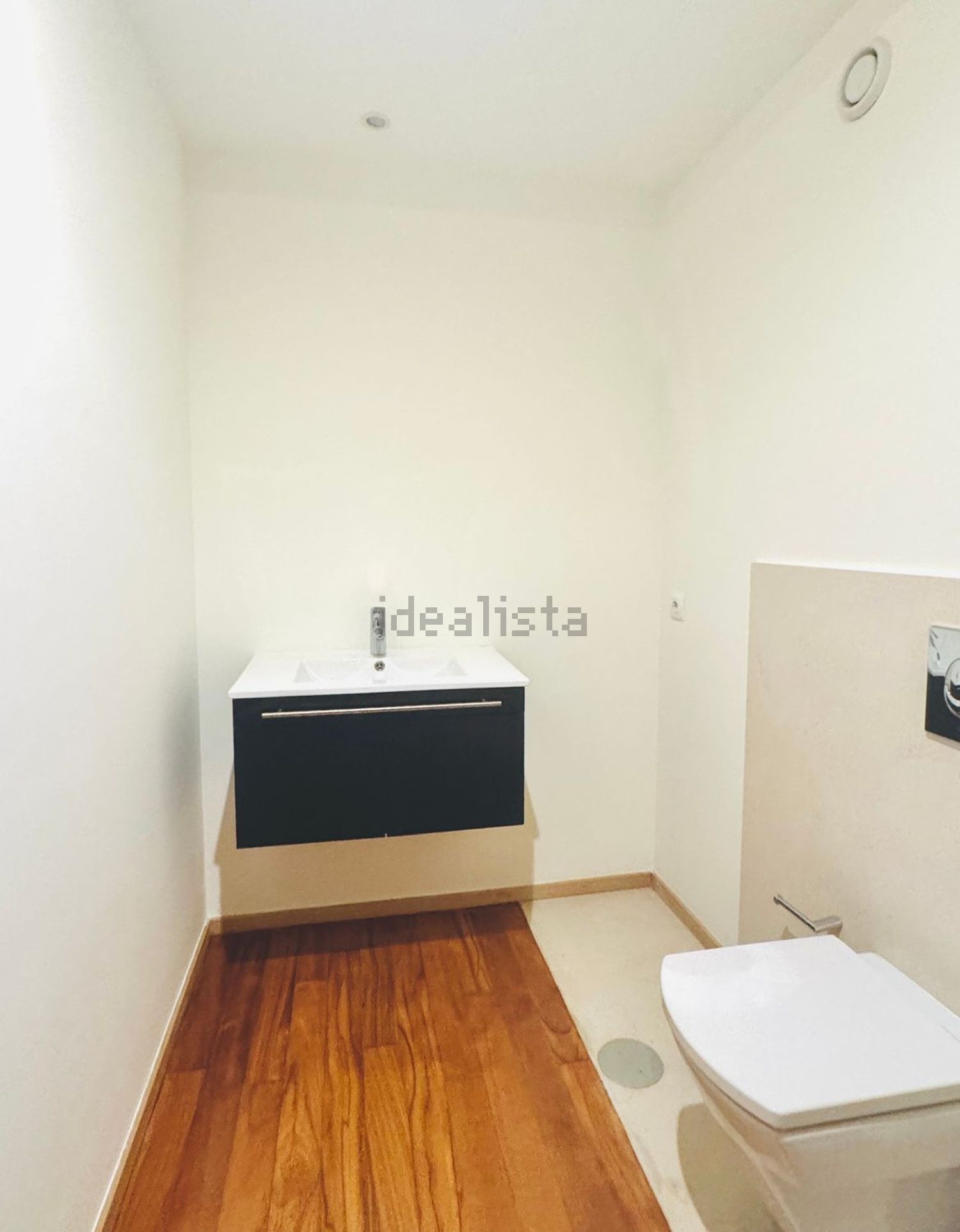 公寓 t3出售在Avenida Alcaides de Faria, 305 - 卫生间