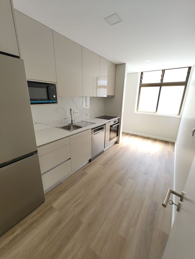 出租公寓 t2在Rua das Doze Casas, 8