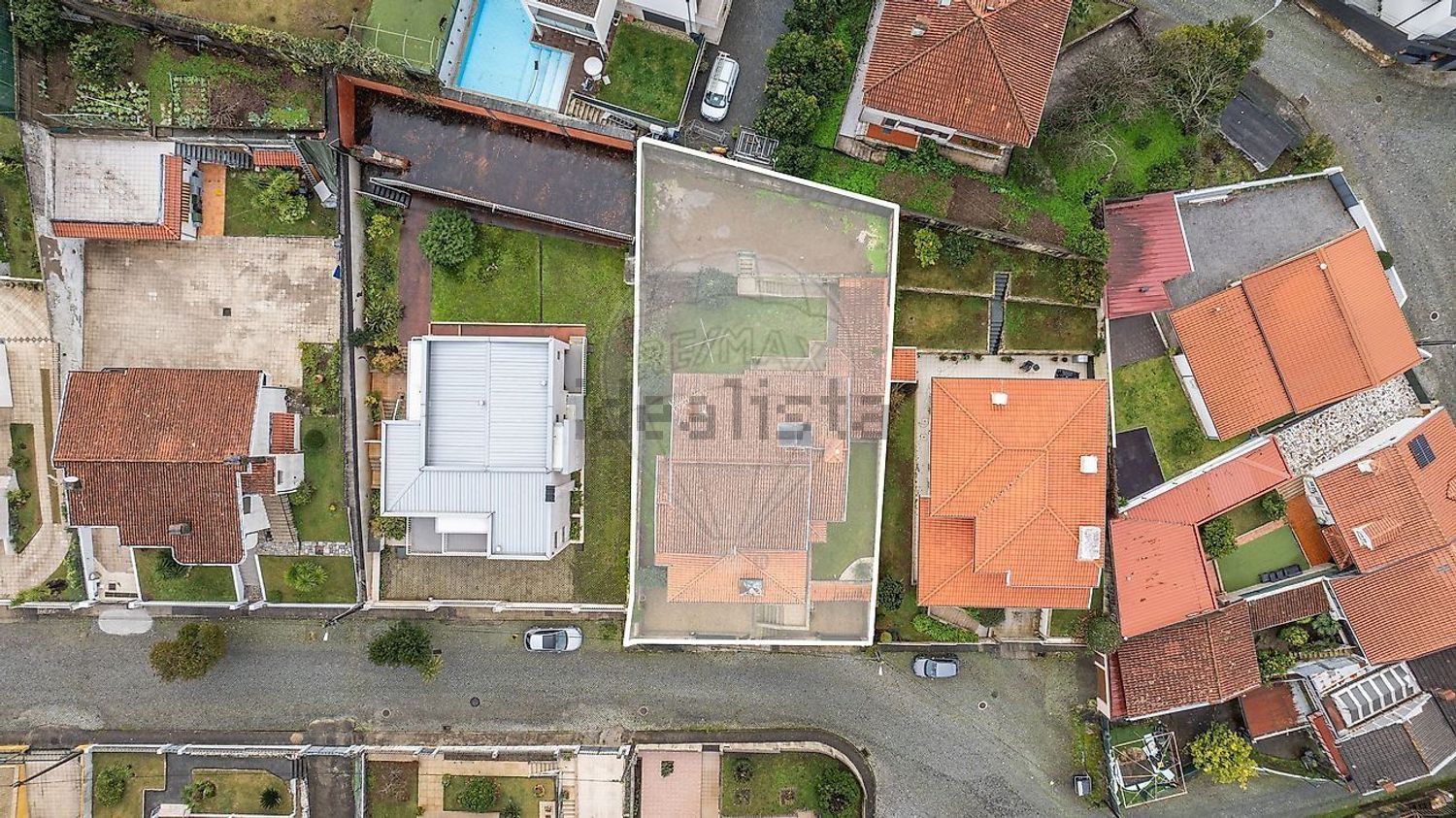 小楼房或独栋别墅出售在Rua Teixeira de Queiroz, 35 - 视线