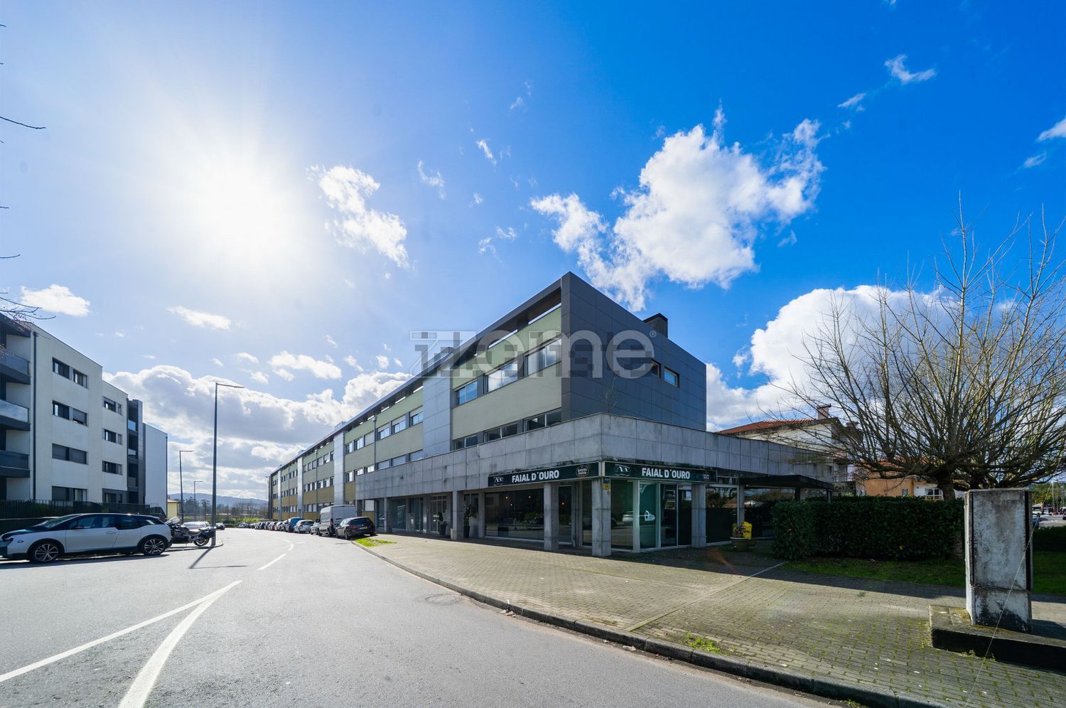 公寓 t3出售在Rua 5 Botica, 43 - 外立面