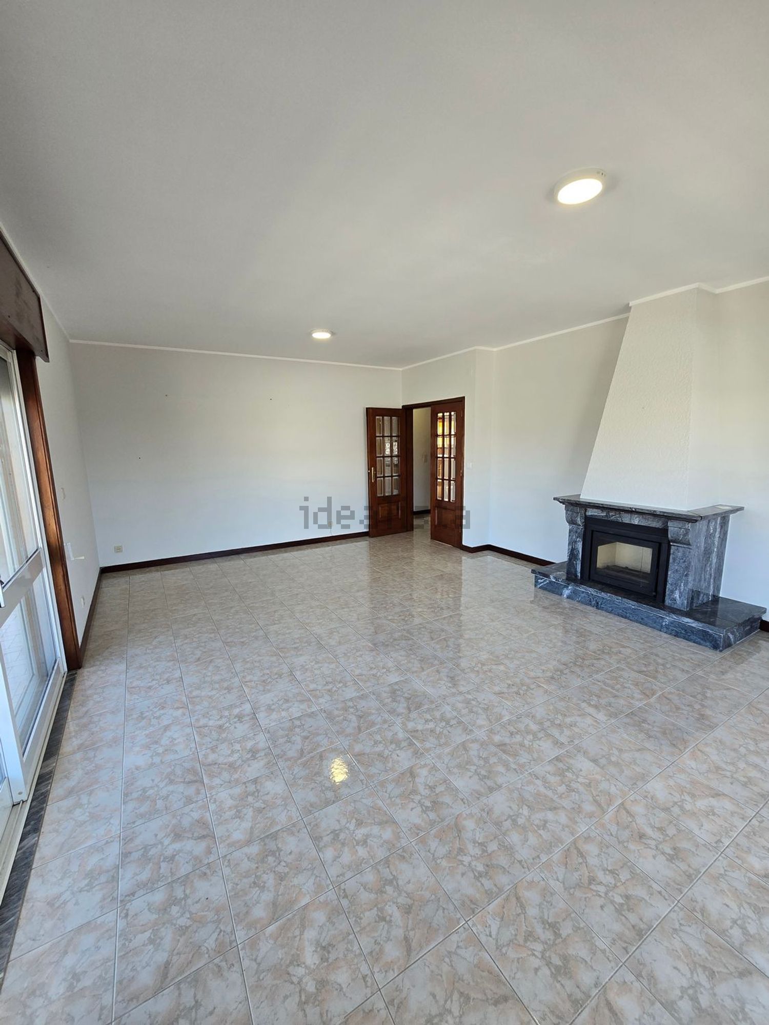 出租公寓 t2在Rua Fernandes Barbosa, 17 - 餐厅
