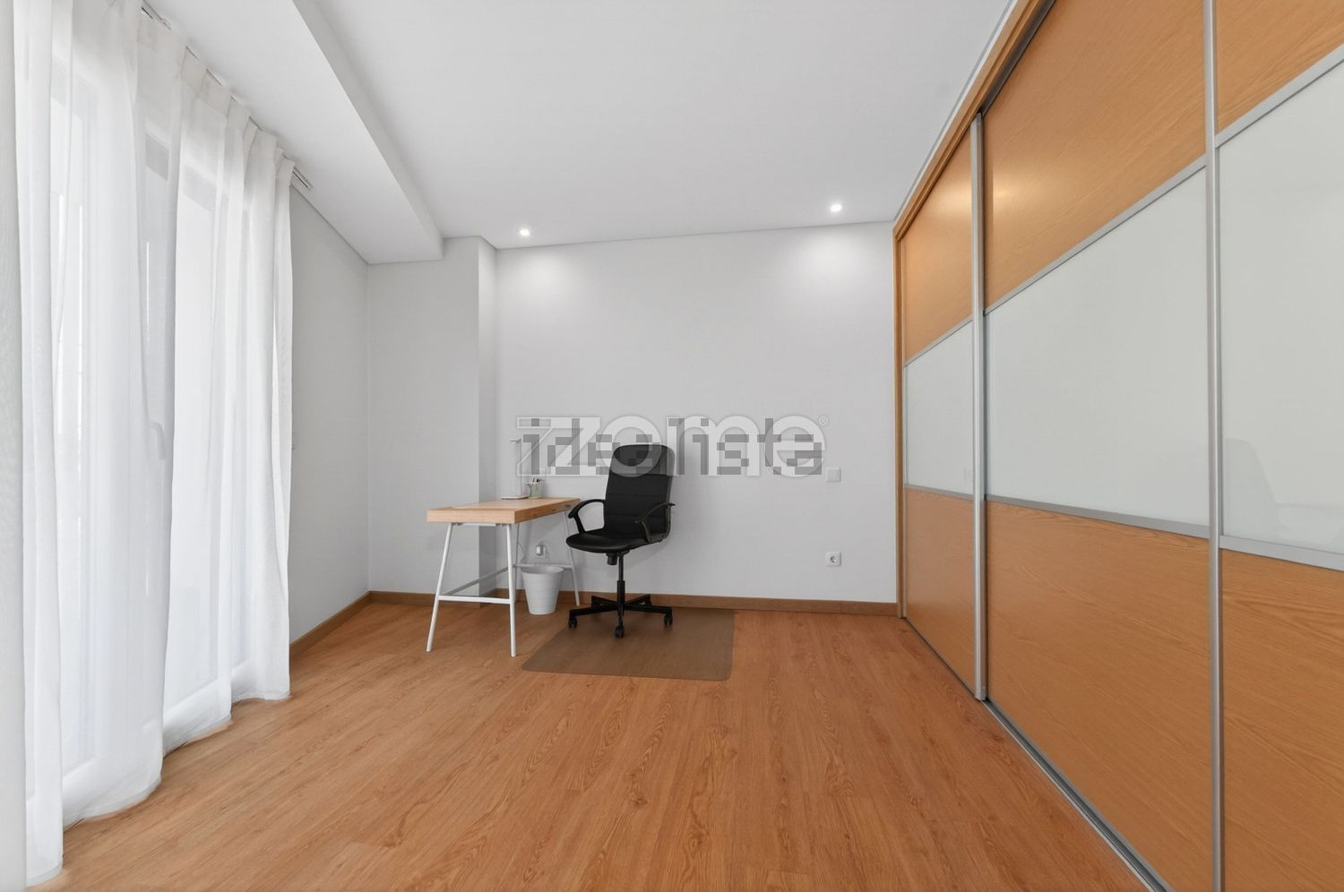 公寓 t2出售在Avenida Padre António Pereira de Almeida s/n - 卧室