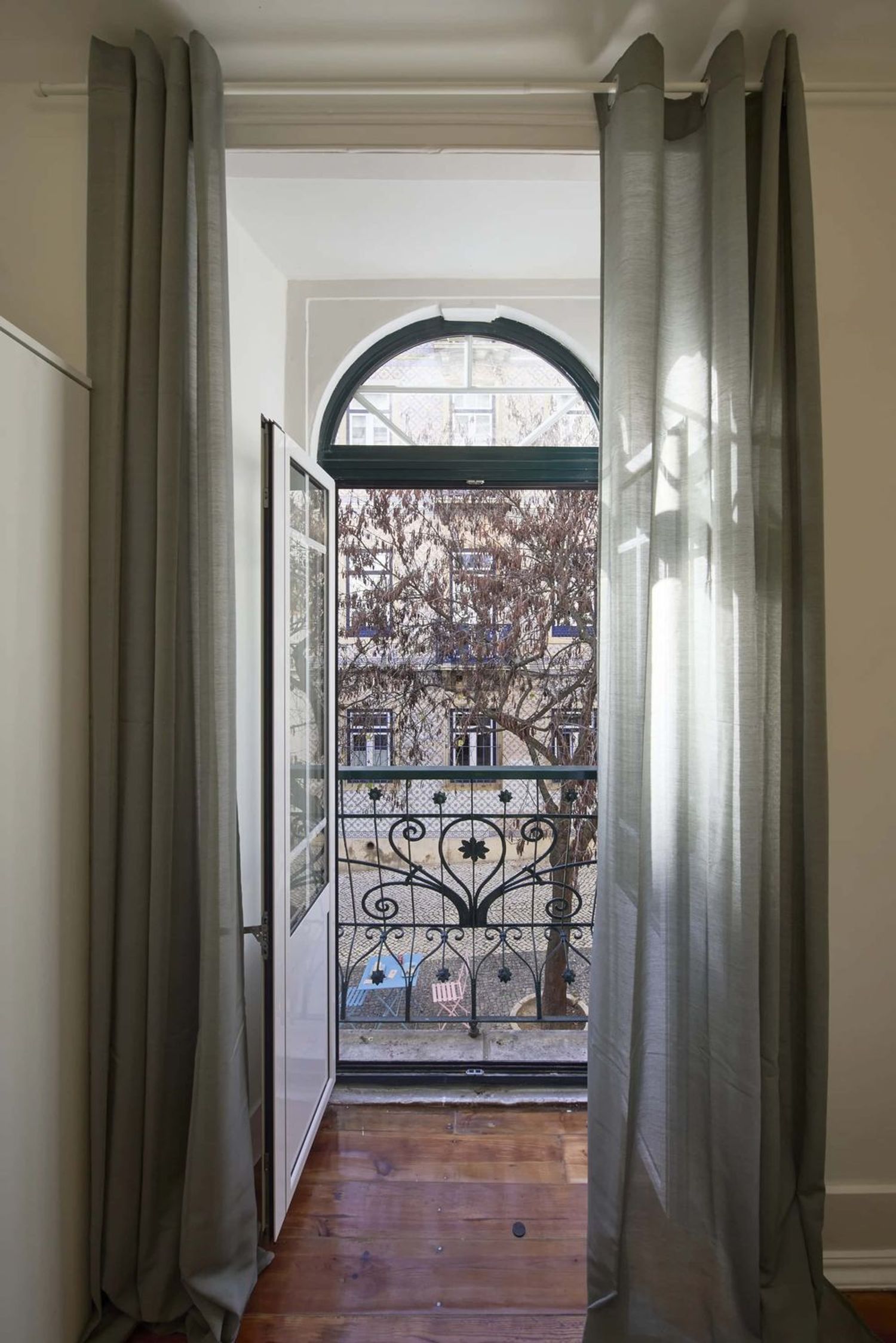 出租房间在Rua Cidade da Horta, 36 - 照片