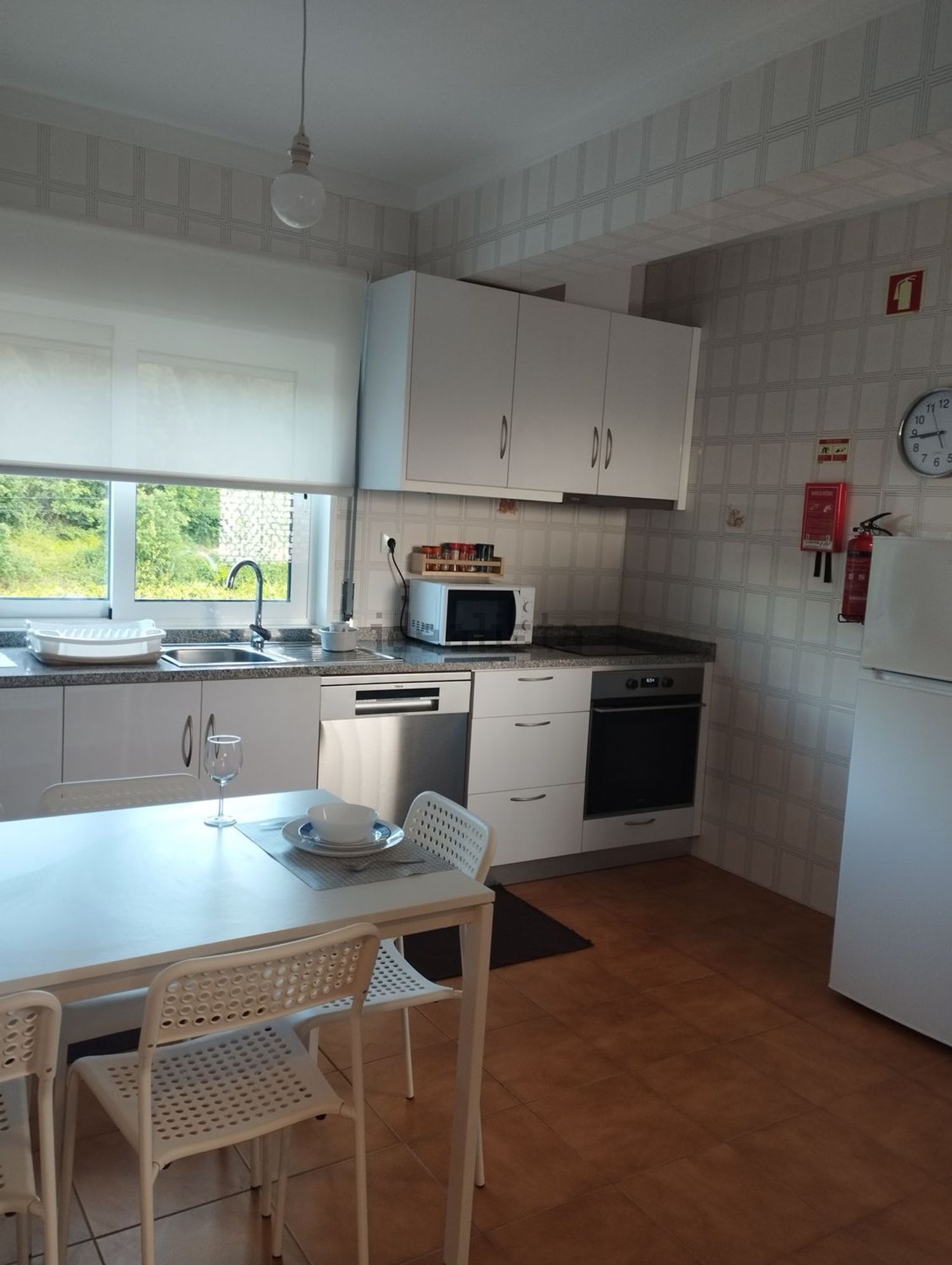 出租公寓 t1在Avenida Central de Duas Igrejas, 3081 - 厨房