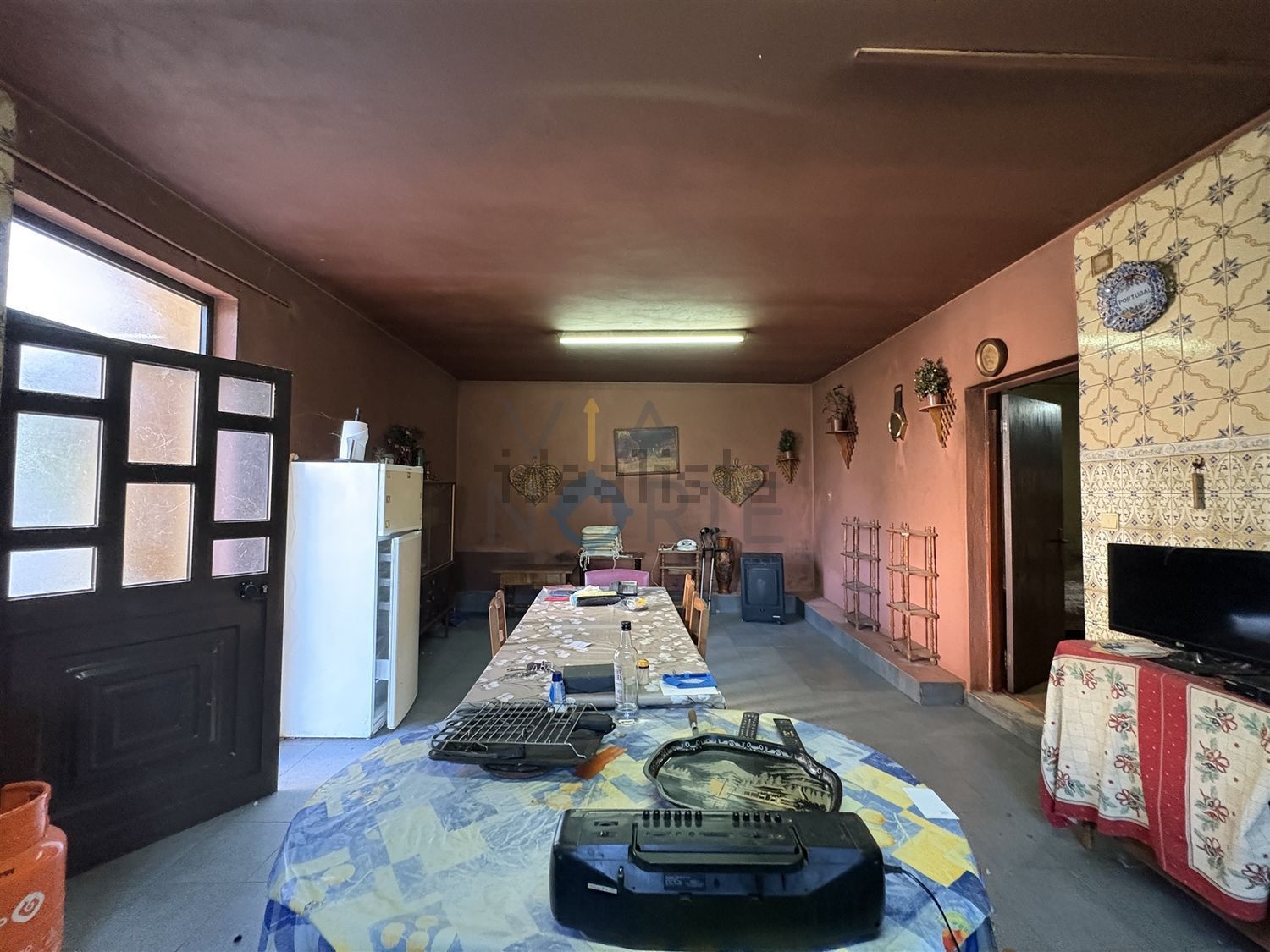 小楼房或独栋别墅出售在 R. das Pereiras, 16 - 停车位