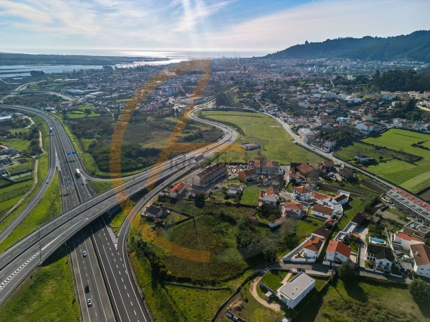 小楼房或独栋别墅出售在Rua das Barreiras, 131 - 视线