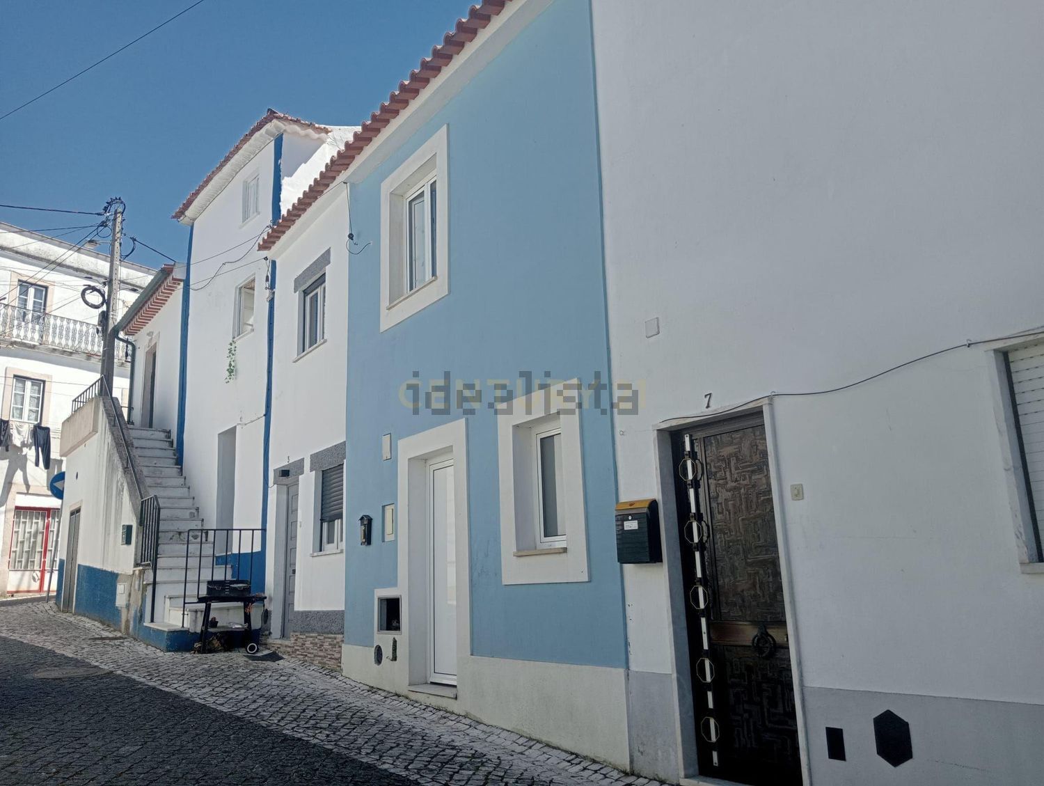 小楼房或独栋别墅出售在Rua Luís de Camões, 5 - 视线