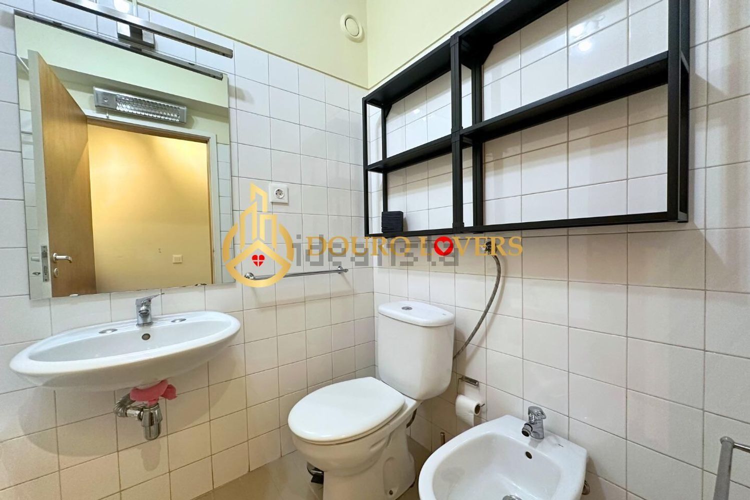 公寓 t2出售在Rua de Santa Luzia, 804 - 卫生间