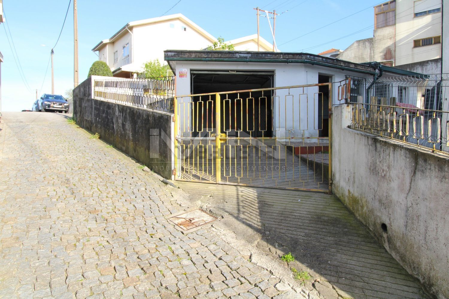 小楼房或独栋别墅出售在Rua da Igreja, 47 - 视线