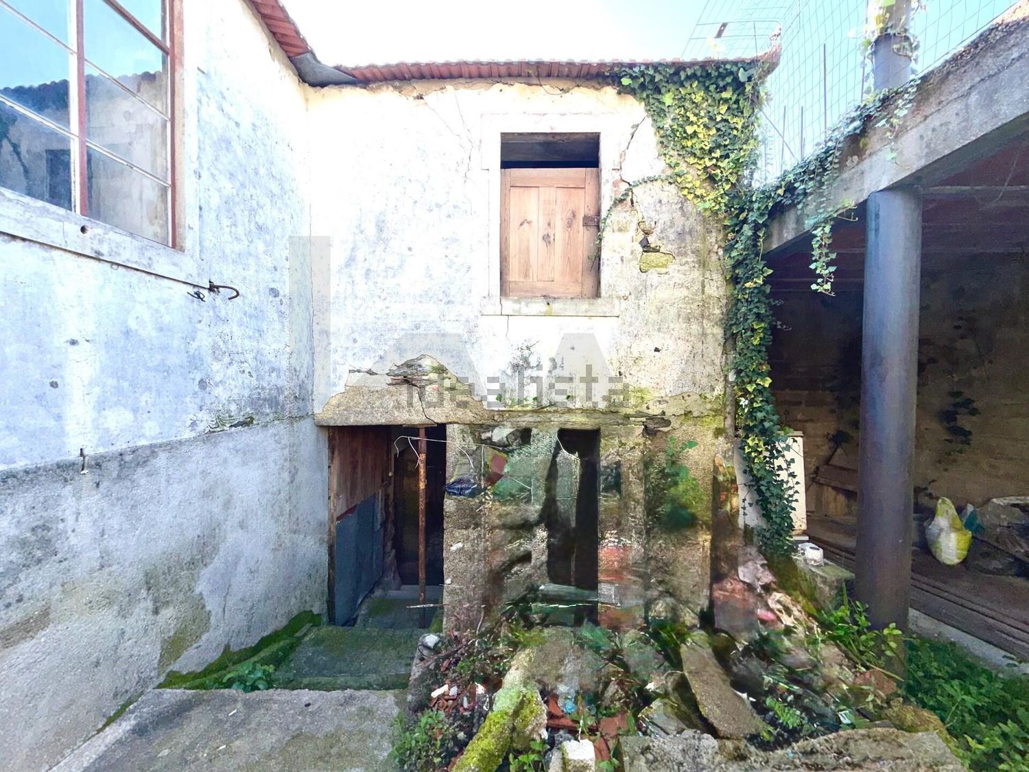 小楼房或别墅出售在 Nogueira - Meixedo - Vilar de Murteda - 外立面