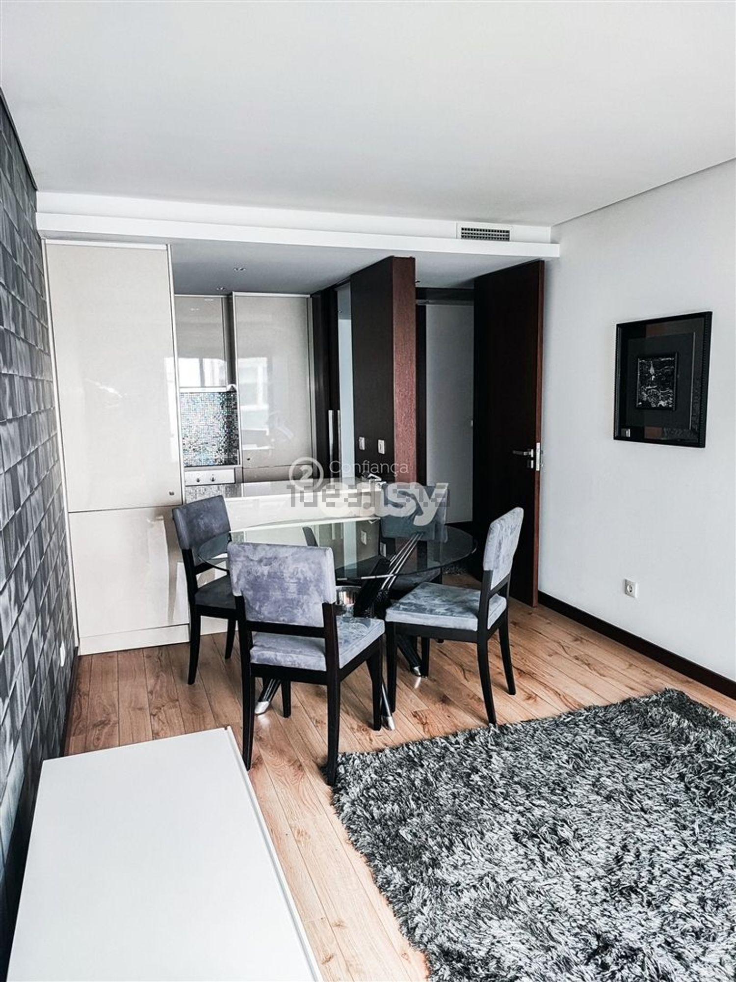 出租公寓 t1在Rua Instituto de Cegos s Manuel, 22 - 客厅