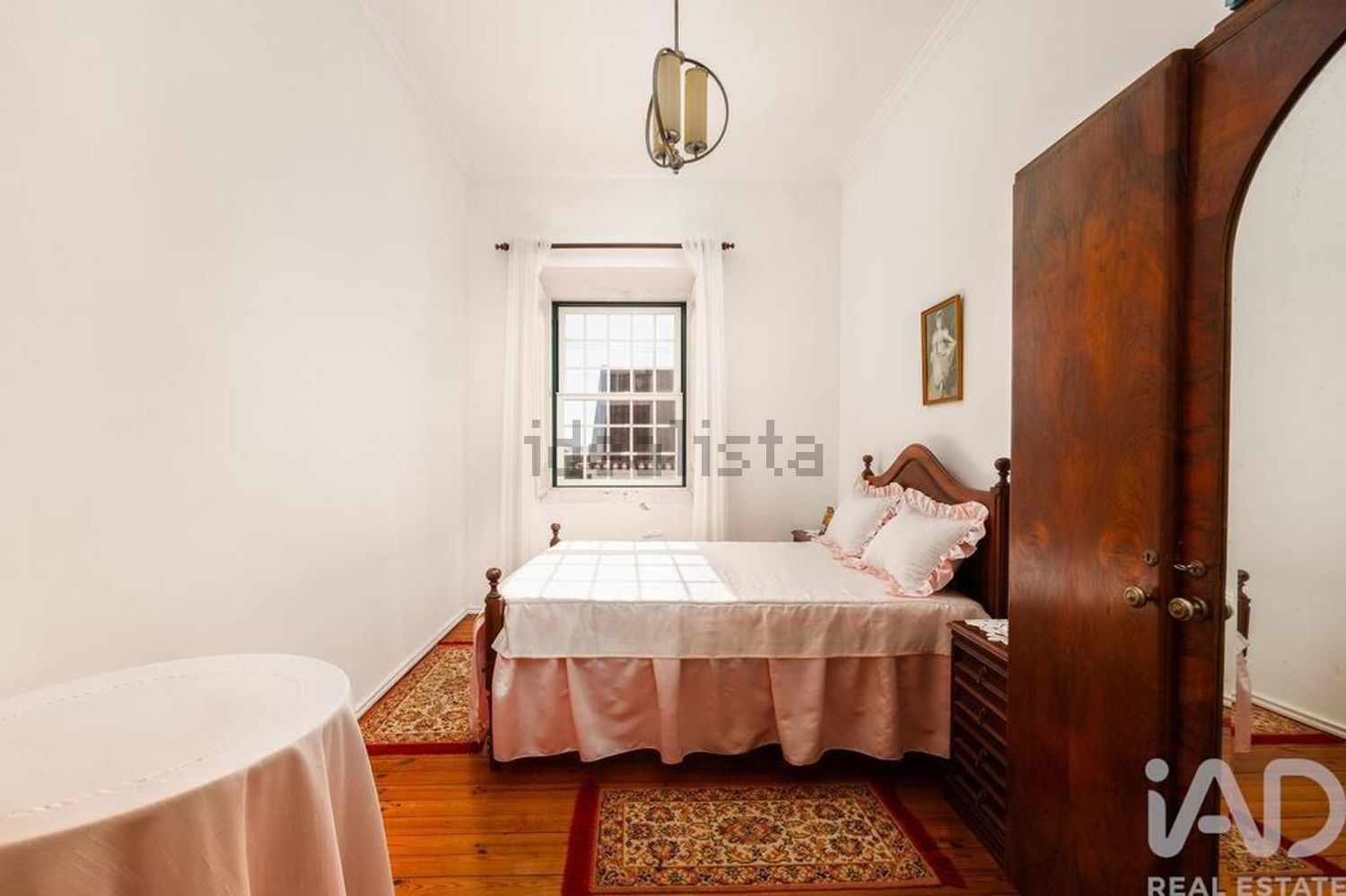 小楼房或独栋别墅出售在 Turcifal - 卧室