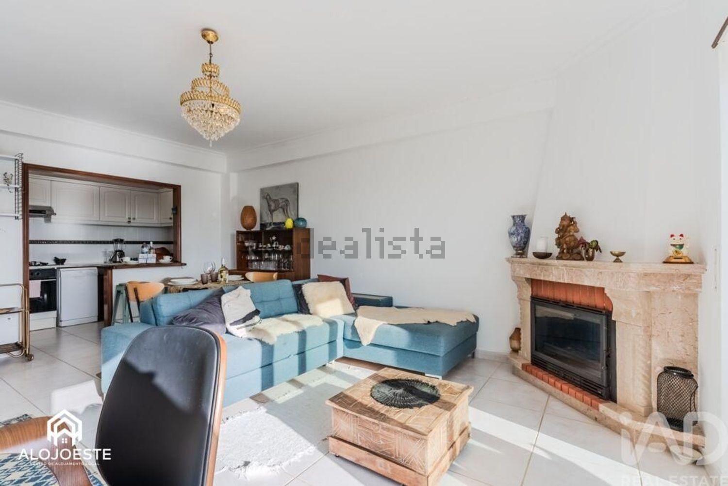公寓 t2出售在 Casalinhos de Alfaiata - 客厅