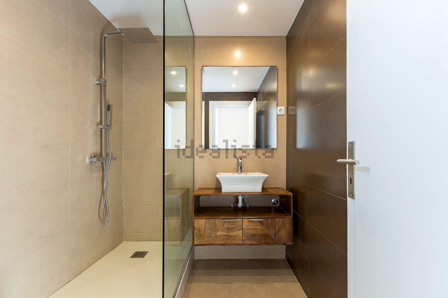 出租公寓 t5在Rua da Escola Politécnica, 20 - 卫生间